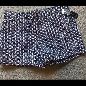 Black and pink patterned shorts, NWT